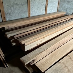 ⭐︎短期投稿⭐︎ 大量の木材　ＤＩＹ　建築材　家　木材　おまとめ　家具　業者　　の画像
