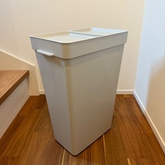 35Lゴミ箱(IKEA ホルバル)　の画像