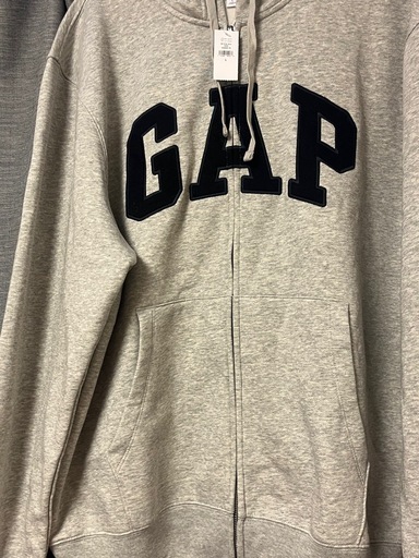 大人気?新品‼️GAPジップパーカー値下げ⭕️場所変更⭕️