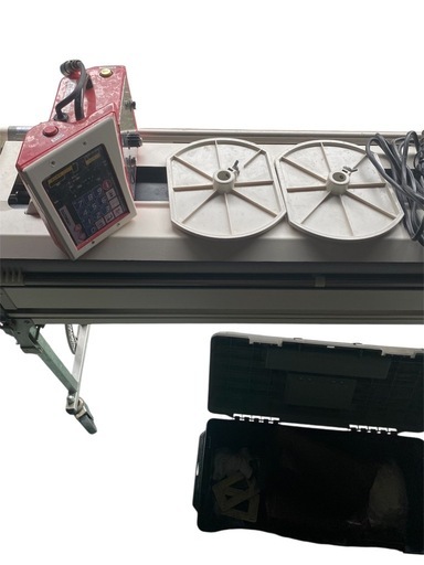 KYOKUTOクロス糊付け
機械