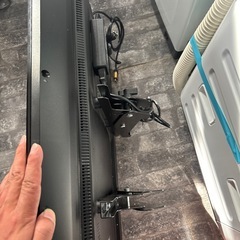 Panasonic 43型 液晶テレビ 2020年製 壁掛けの画像