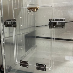 飼育用アクリルケースの画像