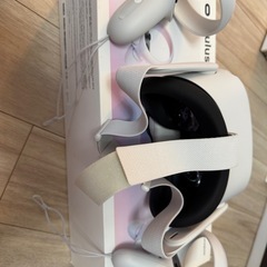 Meta Quest 2 128GB VRヘッドセットの画像