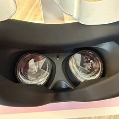Meta Quest 2 128GB VRヘッドセットの画像