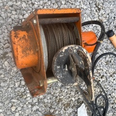 電動ホイスト日立ウインチ　100v 160kg　の画像
