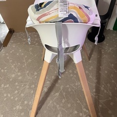 ストッケ　ハイチェア　クリックの画像