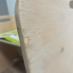 ウッディプッディコロコロチェア2脚＆デスクの画像