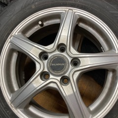 スタットレスタイヤの画像