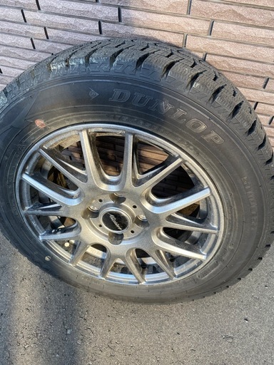 【値下げ】ダンロップ スタッドレスタイヤ 175/65R14 ホイール付き 4本セット 2024年製