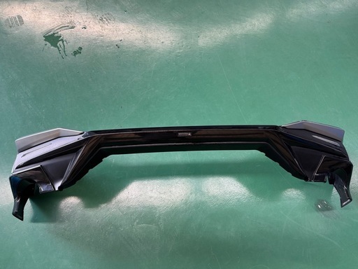 トヨタライズ　モデリスタフロントリップ