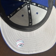 NEW ERA キャップ　LAの画像