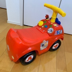 ①足けり乗用玩具　ディズニー　消防車の画像