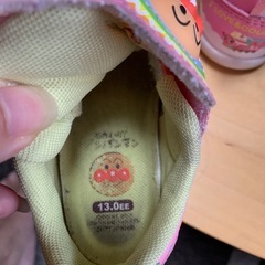 アンパンマンとミニーちゃん靴の画像