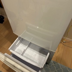シャープ　SHARP 冷蔵庫の画像