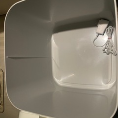 定価21450円　JJOBI BOX UV LED ジョビ　除菌ボックス　ベビー　マタニティ　おもちゃ箱　ぬいぐるみ入れ　道具箱の画像