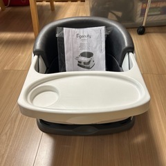 子ども用椅子　ingenuity の画像