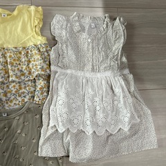 【お譲り先決定しました】ベビー子ども服90サイズ5点セットの画像