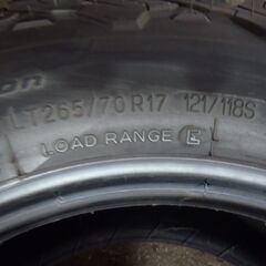 265/70R17 BFGoodrich BFｸﾞｯﾄﾘｯﾁ T/A KO2の画像