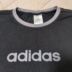adidas レディースＴシャツ　美品の画像