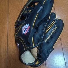 野球　グローブ　小学生位の画像