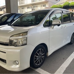 ヴォクシー X Lエディション 4WD 車検たっぷり！即乗りOK！の画像