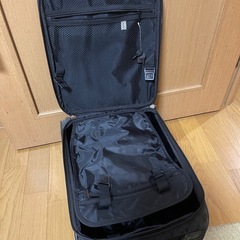 スーツケース　キャリーカートの画像