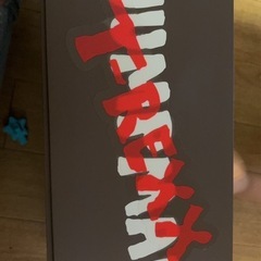 Travisナイキの画像