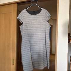 19号ワンピスーツの画像