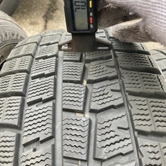 205/55/R16   スタッドレスタイヤ 4本 DUNLOP WINTER MAXX バリ山 の画像