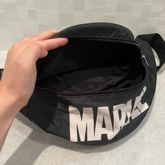ウエストポーチの画像