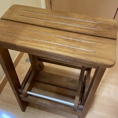 木製　踏み台の画像
