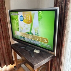 液晶テレビ　シャープ　46型の画像