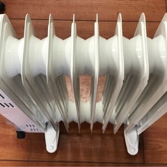 ジモティ割引有★【ジャングルジャングル岸和田店】暖房　オイルヒーター　南大阪 岸和田市 貝塚市 泉佐野市 和泉市 忠岡町 熊取町の画像