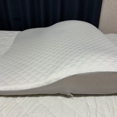 ニトリ 肩・首・背中も支えるまくら枕の画像