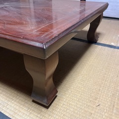 木製テーブル
の画像