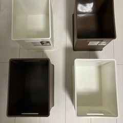 【受渡し予定者決定】ニトリの収納ボックス4個の画像