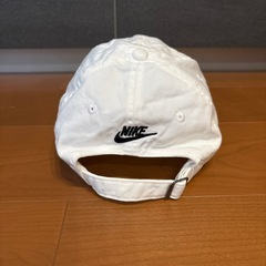 NIKE 白 キャップ 帽子の画像