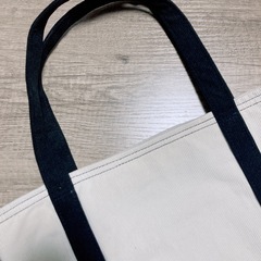 コーデュロイトートバッグの画像