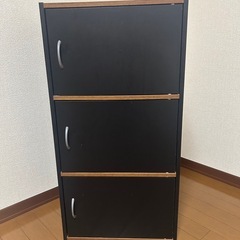 カラーボックス 扉付き 黒 ダークブラウンの画像