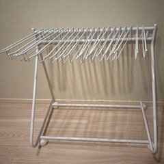 ズボンラックの画像