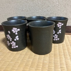 桜柄　湯呑み5個の画像