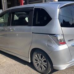 車検長い！H24フリードHVジャストセレクションの画像