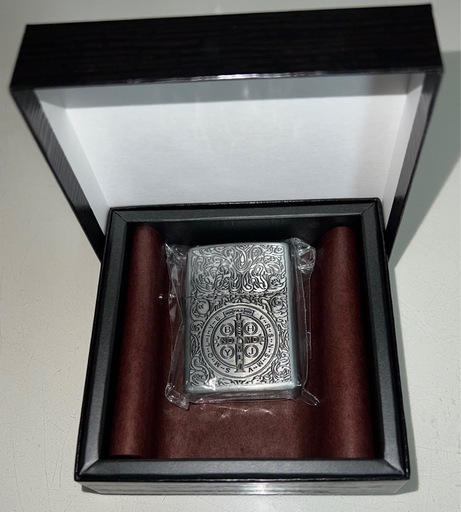 新品 節約 装飾的な金属製ライター 装飾的なデザインの金属製ライター