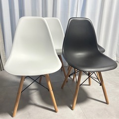 イームズ リプロダクト チェア 4脚 セットの画像