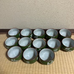 ほぼ未使用　茶飲み13個の画像