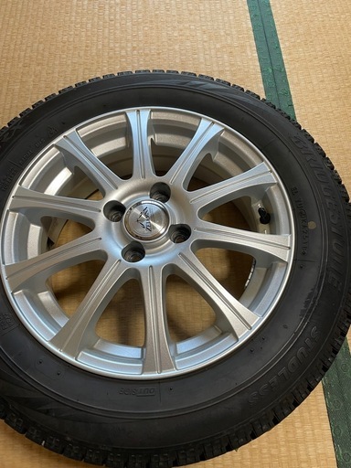 ホイール付きスタッドレスタイヤ175/65R15 バリ溝 　