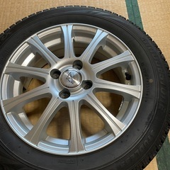 ホイール付きスタッドレスタイヤ175/65R15 バリ溝 　の画像
