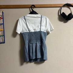 新品オリーブの服の画像