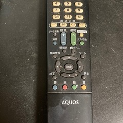 SHARP シャープ　液晶テレビ　AQUOS 32型　リモコン付きの画像
