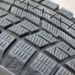 165/70R14 東北6県無料配送対応‼️爆安‼️最終値下げ‼️②超超超バリ溝❗ 国産ヨコハマ IG60❗ アルミ付き 国産 タイヤ !!　スタッドレス　アクア　ハスラー　軽自動車　コンパクトカー 雪 冬 ゆきの画像